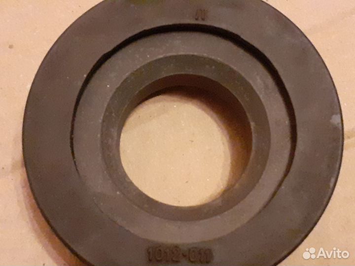 Графитовая шайба выжимного подшипника заз 965