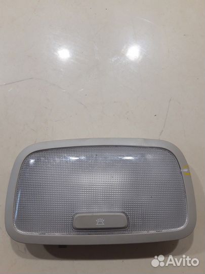 Плафон внутреннего освещения(задний)