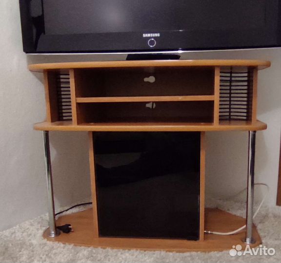 Тумба под телевизор