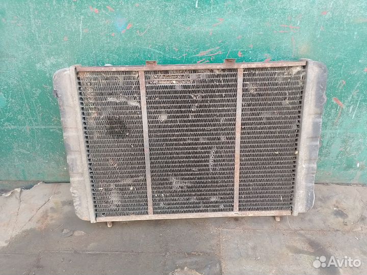 Радиатор охлаждения Волга 3110,31105 Медный