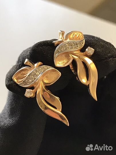 Золотые серьги 6.75/585