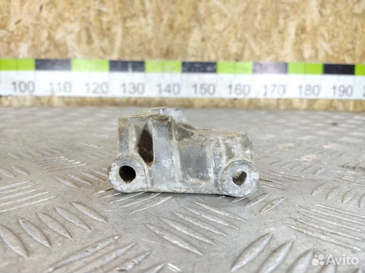 Кронштейн генератора Honda Civic 2006-2012