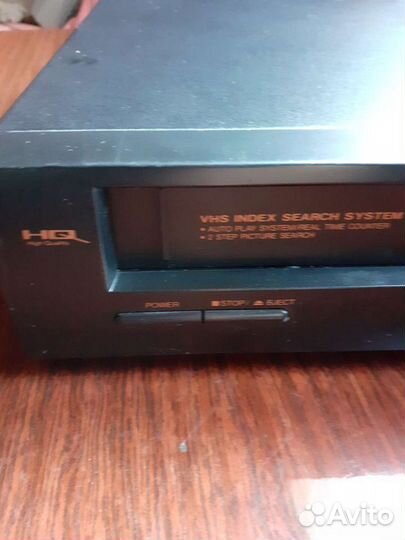 Кассетный видео магнитофон