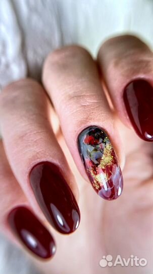 Маникюр, педикюр