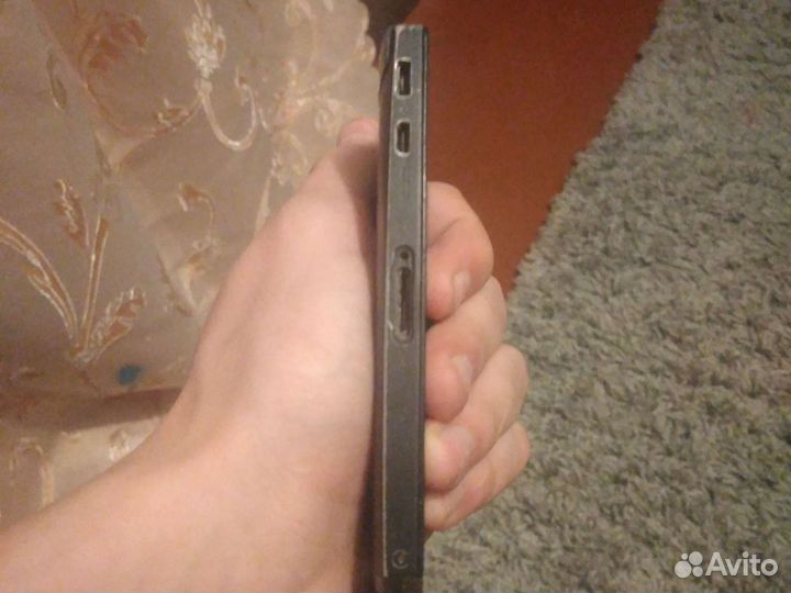Телефон Sony xperia lt22i