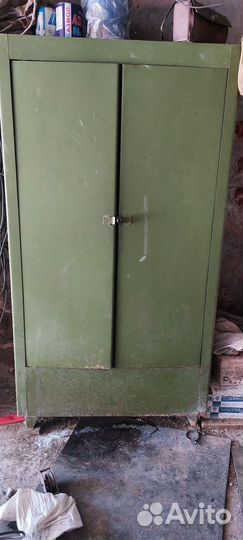 Шкаф металлический