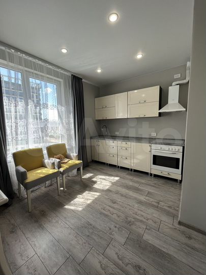 2-к. квартира, 56 м², 5/10 эт.