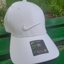 Кепка белая Nike