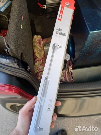 Амотризаторы багажника ваз 2104,2108,2109