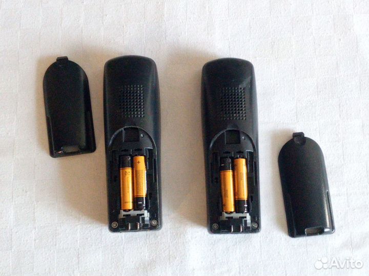 Стационарный телефон на 2 трубки