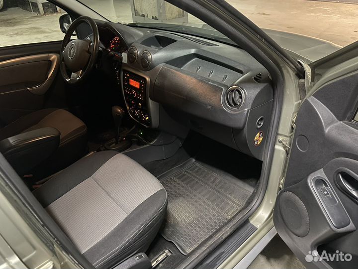Renault Duster 2.0 AT, 2012, 184 203 км