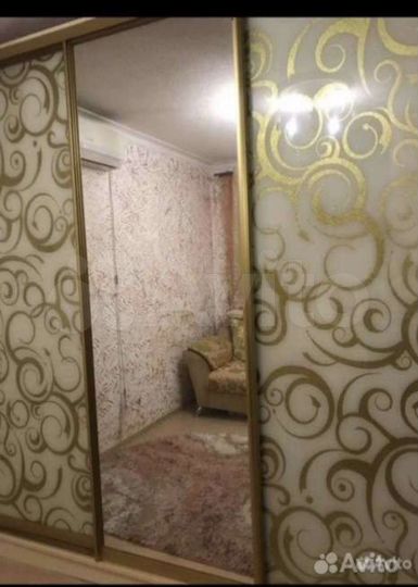 3-к. квартира, 80 м², 1/3 эт.