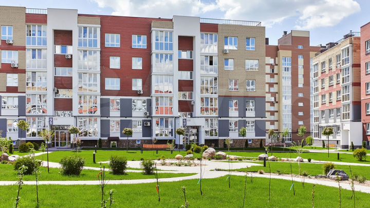 2-к. квартира, 64 м², 2/5 эт.