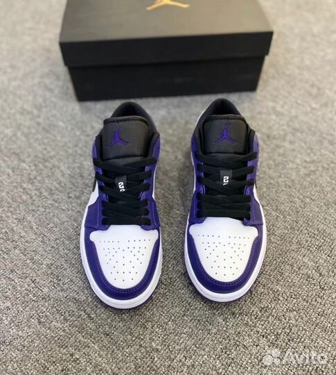 Кроссовки Air Jordan 1 Low Court Purple оригинал