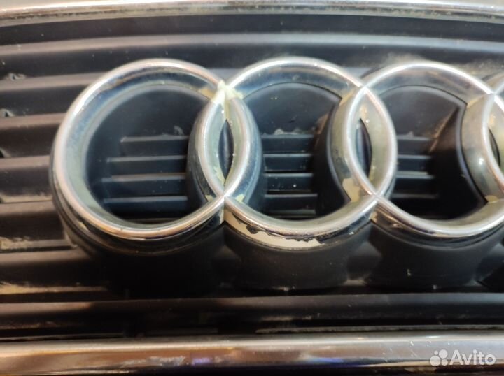 Капот Audi 100 C4