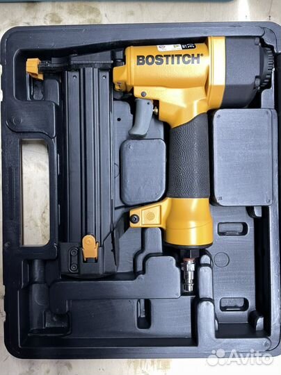 Пневматический инструмент Bostitch