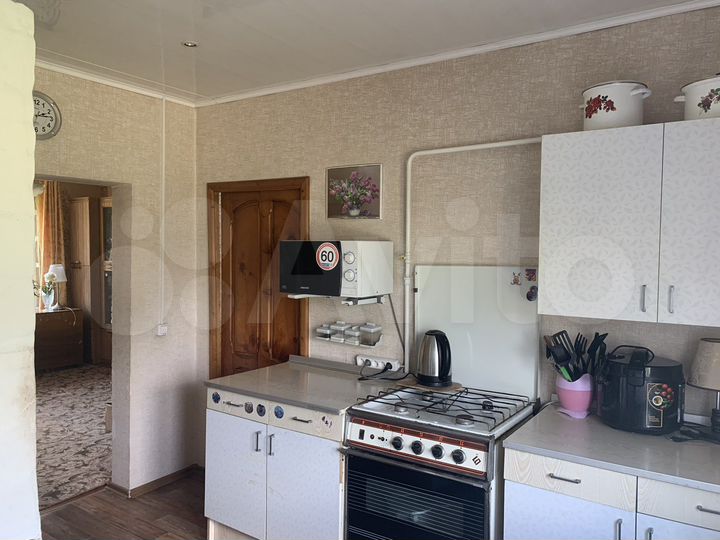 3-к. квартира, 54 м², 1/1 эт.