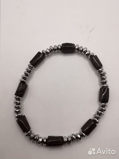 Гранатовый браслет