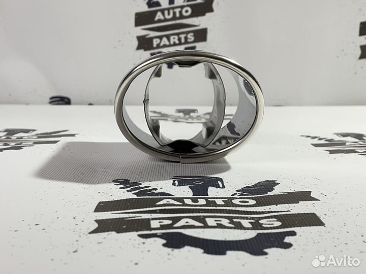 Насадка на глушитель Toyota RAV 4 50