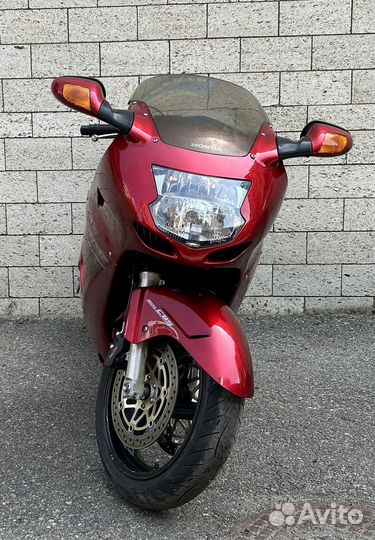 Honda CBR 1100 XX