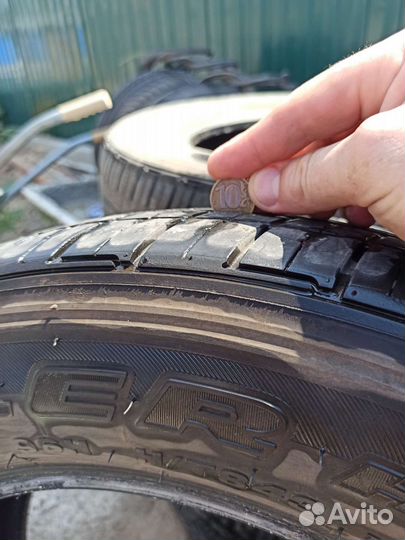 Bridgestone Dueler H/T 843 215/60 R17 96H