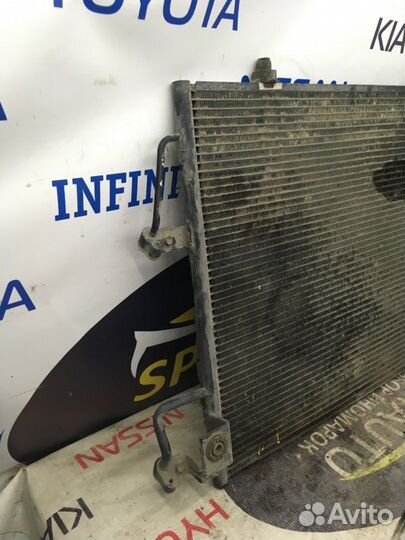 Радиатор охлаждения Mitsubishi Pajero 4 3.8