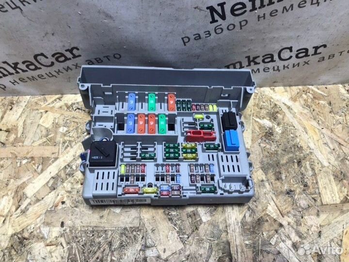 Блок предохранителей Bmw 3-Series E90 N52B25 2006