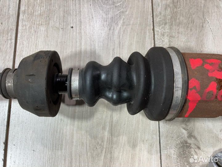 Привод передний правый Honda Civic 4D 8 рестайлинг