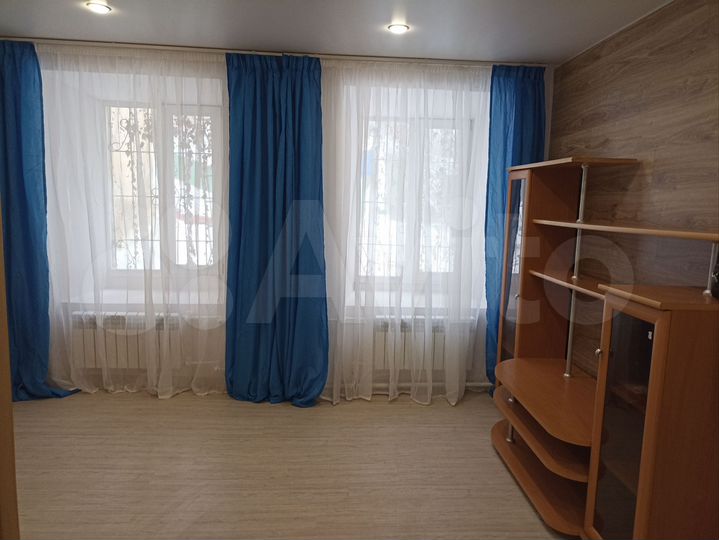 Комната 18 м² в 5-к., 1/2 эт.