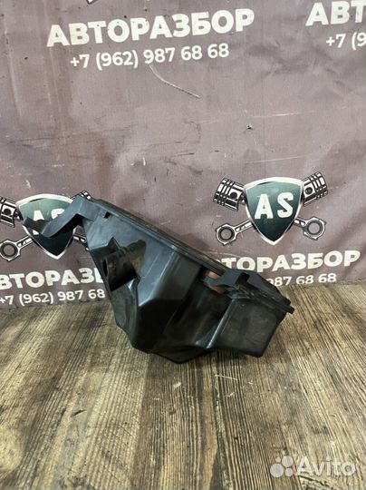 Bmw 520d xdrive Резонатор воздушного фильтра