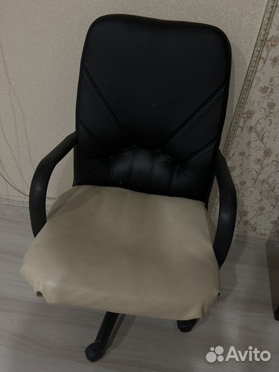 Компьютерное офисное кресло