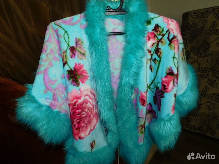 Накидка пелерина для девочки