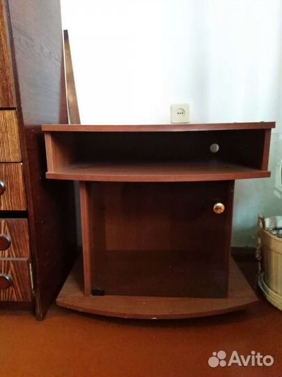 Тумба под телевизор