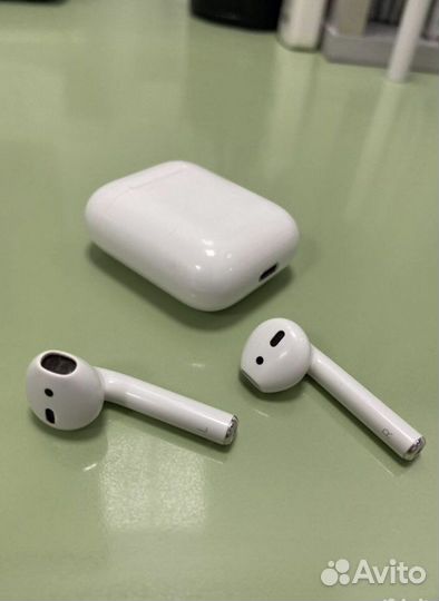 Airpods 2 оригинал с чеком