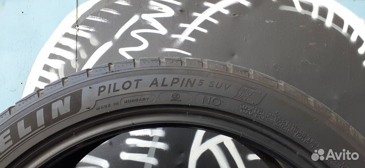 Michelin Pilot Alpin 5 SUV 275/40 R21