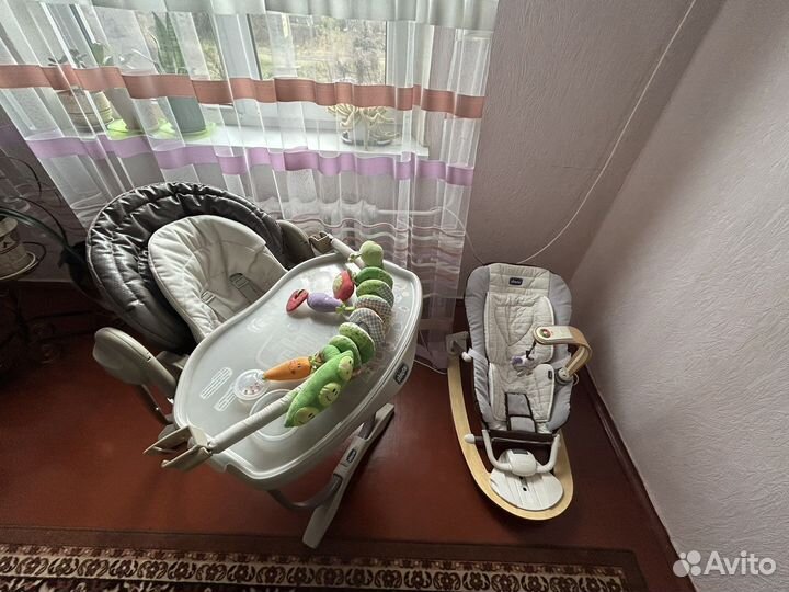 Детский стул Chicco + Шезлонг в подарок