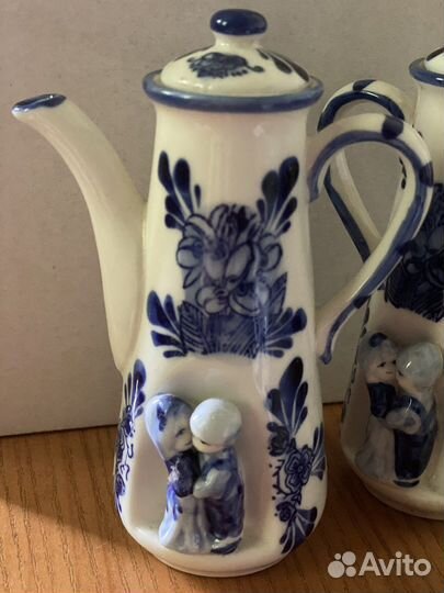 Набор посуда гжель