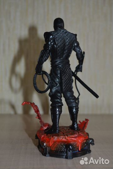 Настольная фигурка скорпион нубсайбот