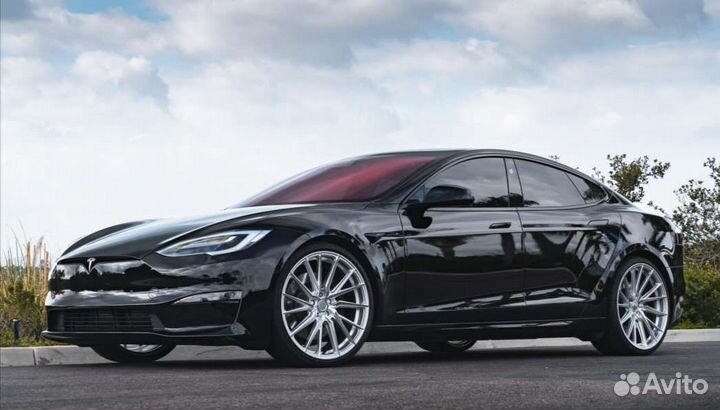 Кованые диски Gard R20 5X120 Tesla Model S