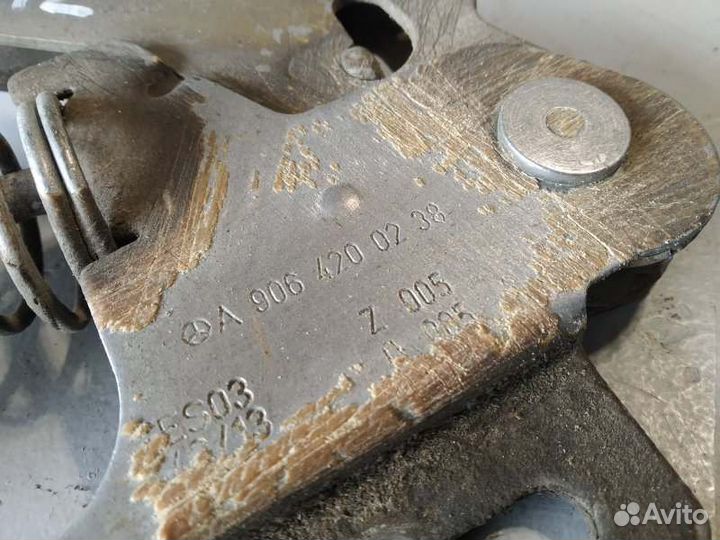 Механизм ручника Mercedes Sprinter W906