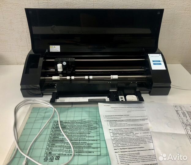 Режущий плоттер Silhouette Cameo 3