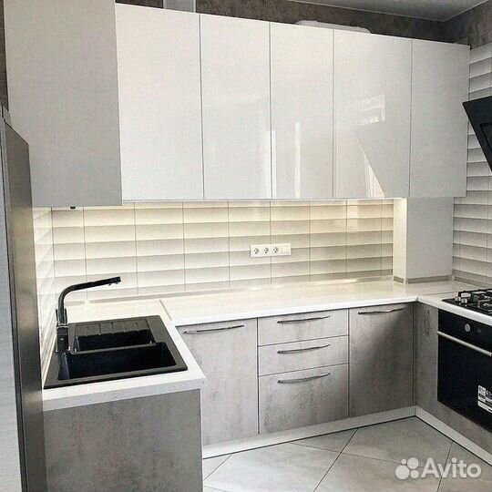 Кухонный гарнитур в Наличии