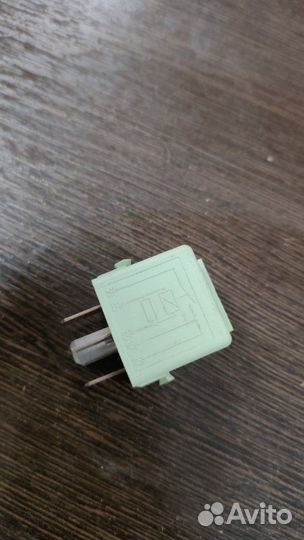 Реле Bmw X5 E53 M62 4.6IS 2002