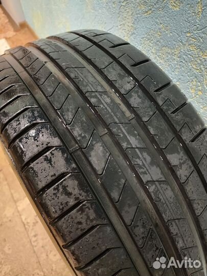 Pirelli P Zero 265/40 R22 106