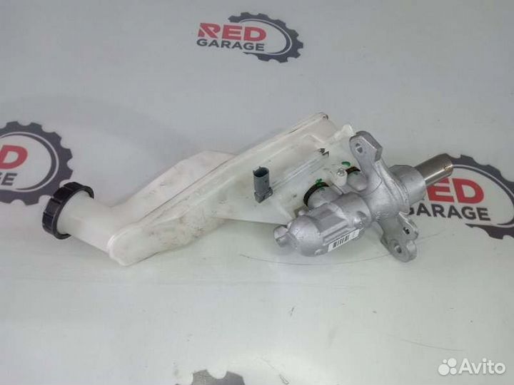 Главный тормозной цилиндр Mercedes-Benz Cla-Class