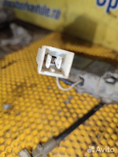 Стеклоподъемник передний левый LADA 2110