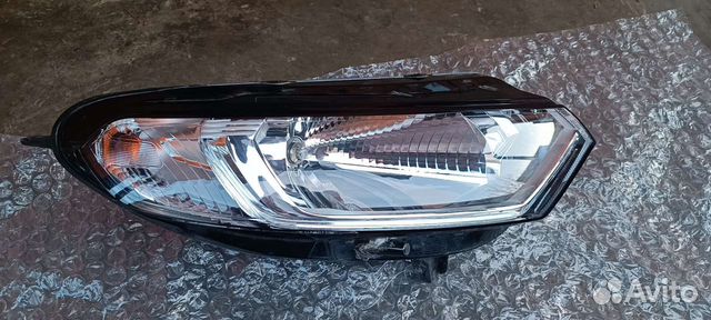 Фара передняя правая Ford ecosport