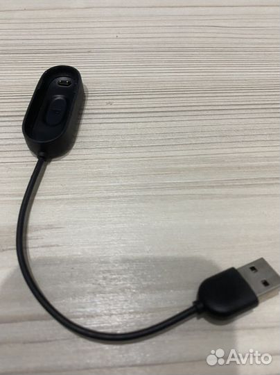 Зарядное устройство часов mi band 3