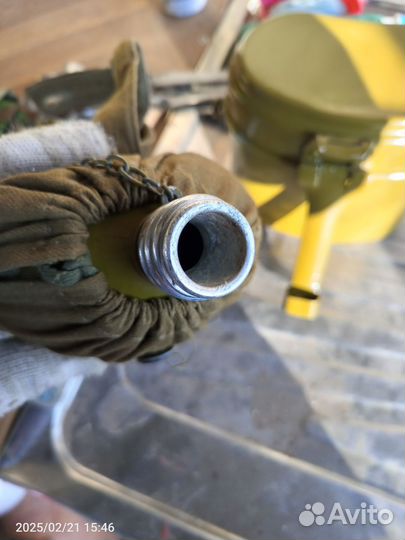 Фляжка армейская