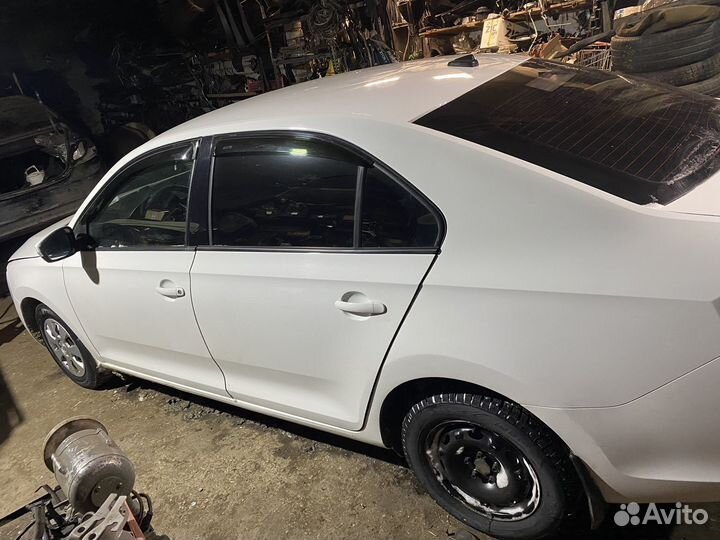 Автомобиль на запчасти Skoda Rapid 1.6 МКПП 2018